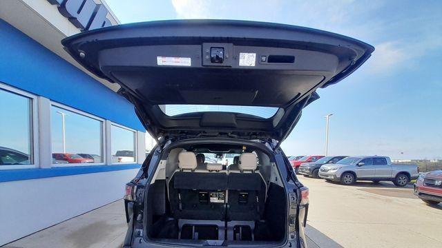 2021 Toyota Sienna XLE 7-Passenger