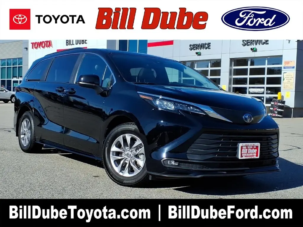 2025 Toyota Sienna - $48,500