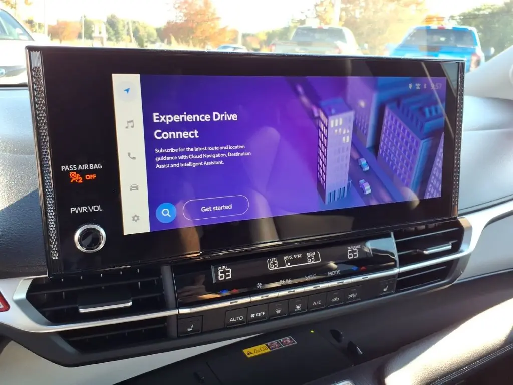 2025 Toyota Sienna - $48,500