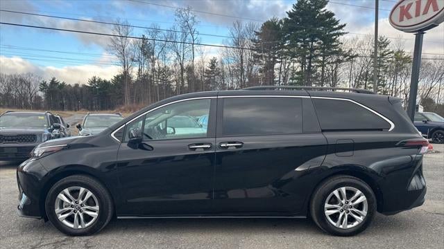 2024 Toyota Sienna XLE 7-Passenger