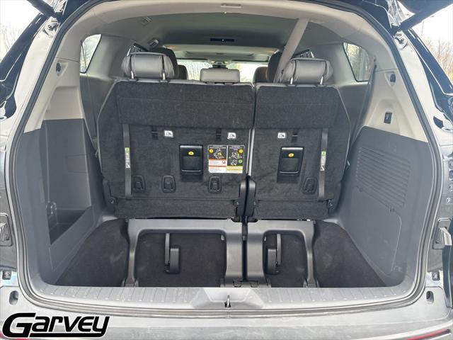 2024 Toyota Sienna - $44,900