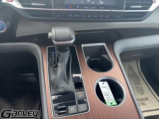2024 Toyota Sienna - $44,900