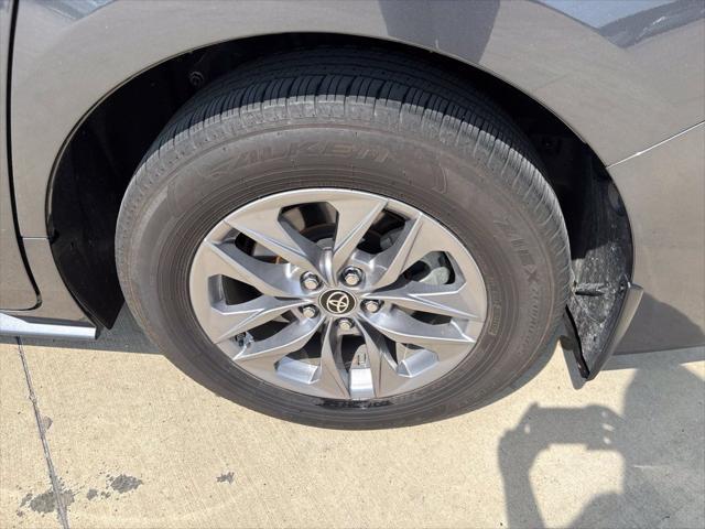 2025 Toyota Sienna - $46,400