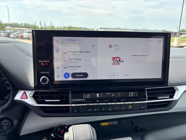 2025 Toyota Sienna - $46,400