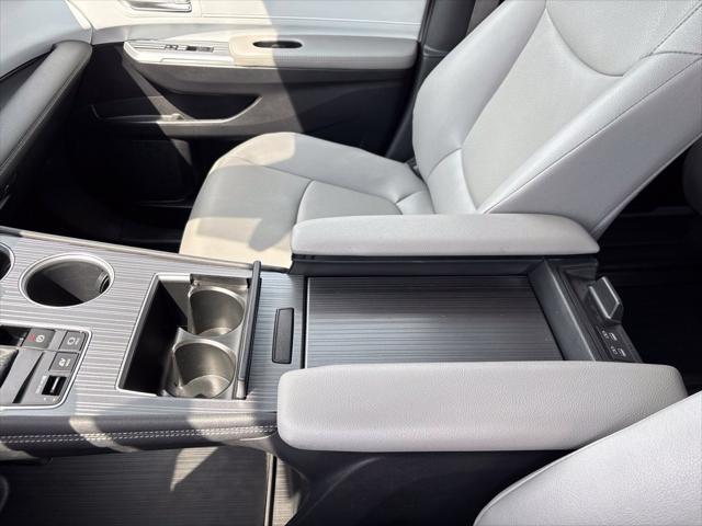 2025 Toyota Sienna - $46,400