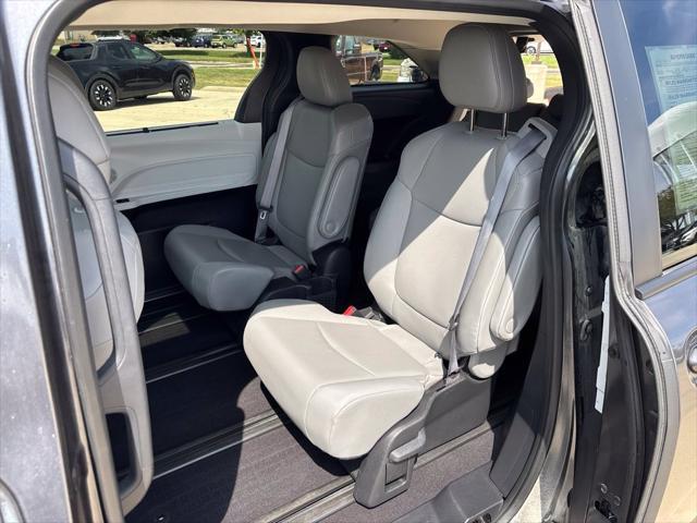2025 Toyota Sienna - $46,400