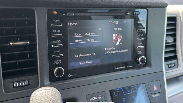 2020 Toyota Sienna LE 7-Passenger