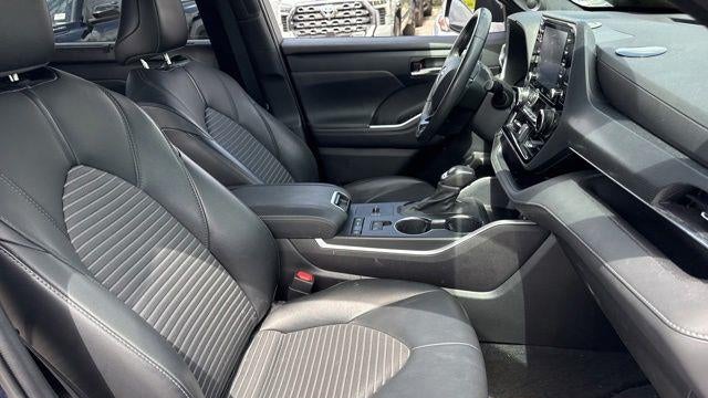 2021 Toyota Highlander XSE