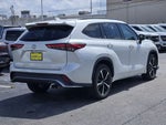 2021 Highlander Thumbnail 8
