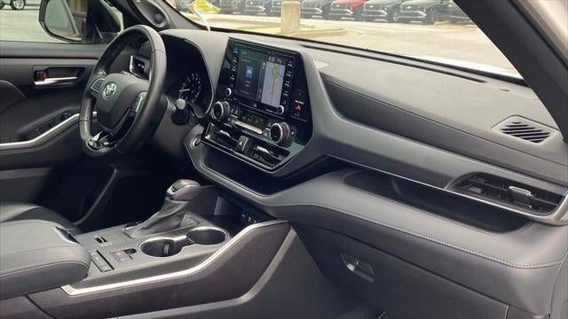 2021 Toyota Highlander XSE