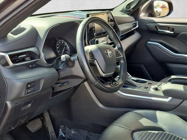 2021 Toyota Highlander - $33,459