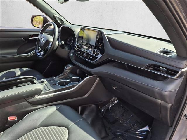 2021 Toyota Highlander - $33,459
