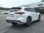 2022 Highlander Thumbnail 6