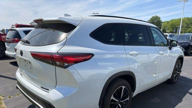 2022 Toyota Highlander XSE