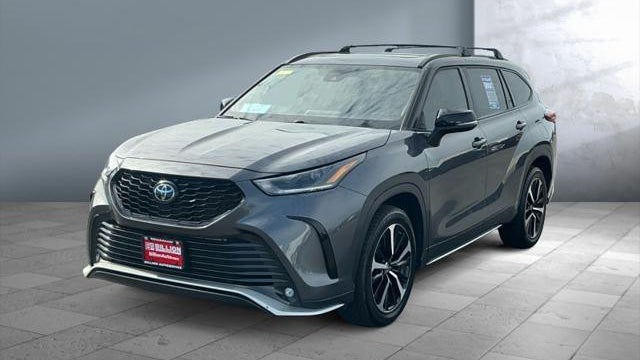 Preowned 2021 Toyota Highlander XSE for Sale