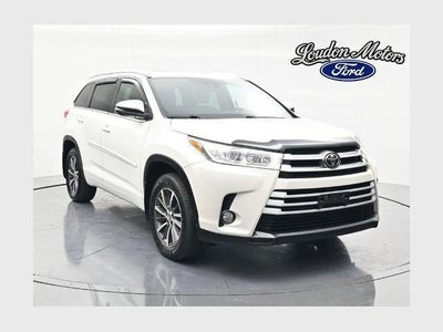 2017 Toyota Highlander AWD XLE 4DR SUV