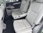 2018 Highlander Thumbnail 29