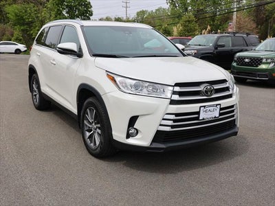 2019 Toyota Highlander AWD XLE 4DR SUV