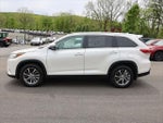 2019 Highlander Thumbnail 4