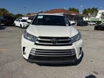 2017 Highlander Thumbnail 8