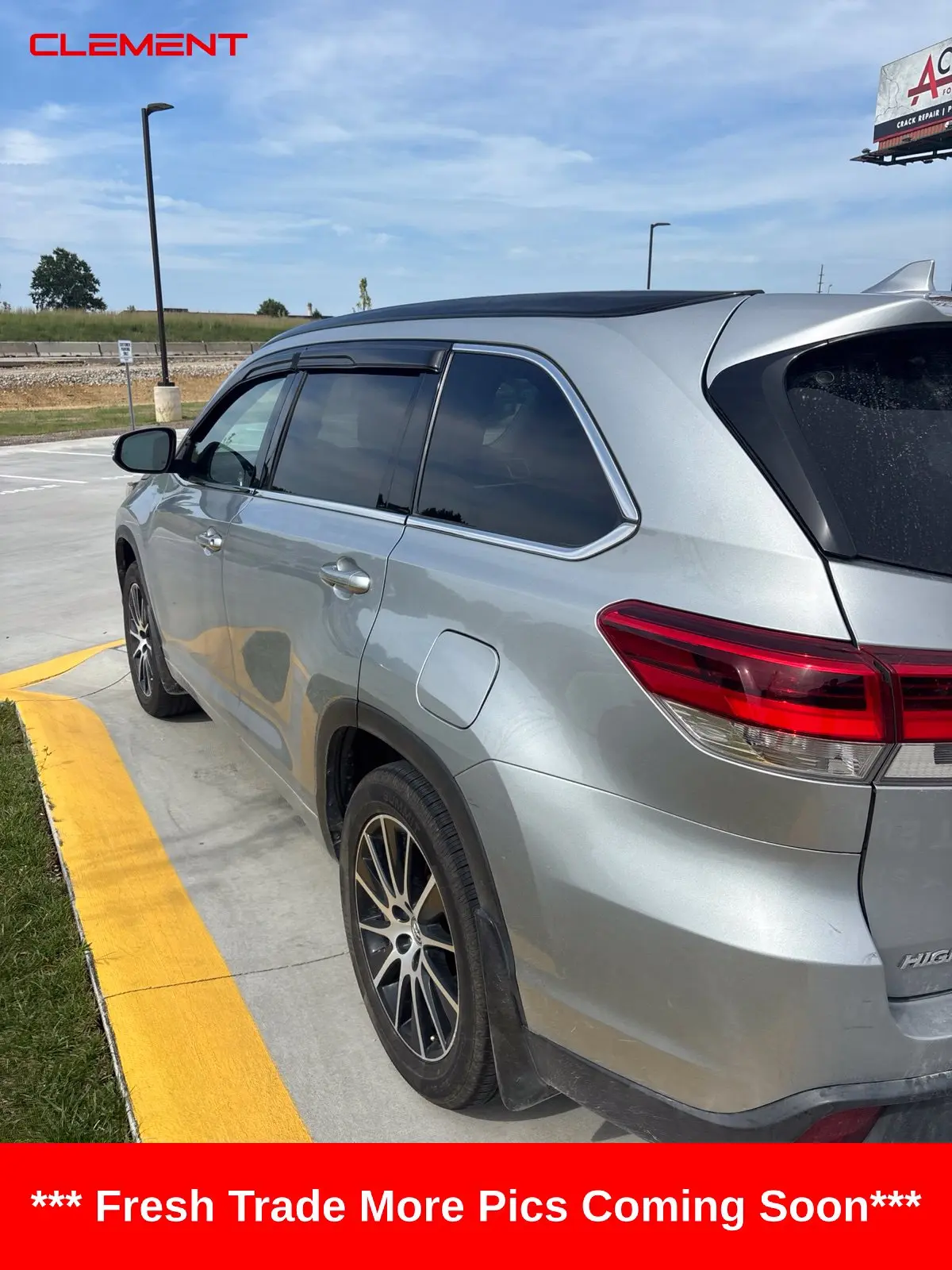 2017 Toyota Highlander - $21,499