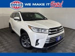 2017 Highlander Thumbnail 1