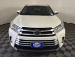 2017 Highlander Thumbnail 4
