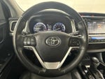 2017 Highlander Thumbnail 22