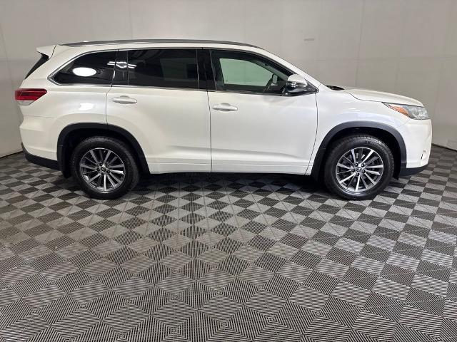 2017 Toyota Highlander - $18,468