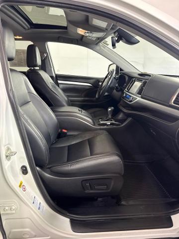 2017 Toyota Highlander - $18,468