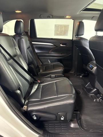 2017 Toyota Highlander - $18,468