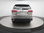 2018 Highlander Thumbnail 28