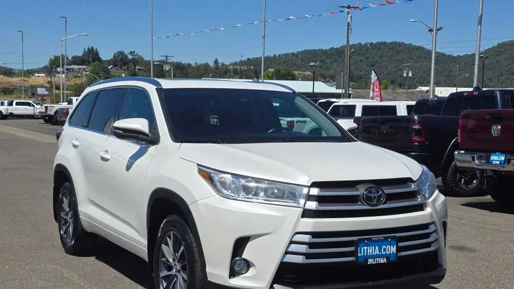 2018 Toyota Highlander SE