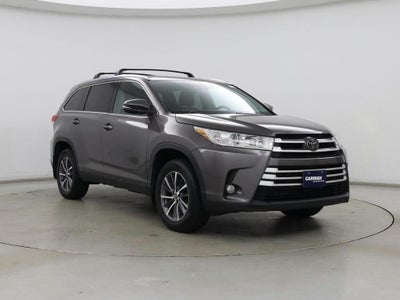 Photo of a 2019 Toyota Highlander AWD XLE 4DR SUV for sale