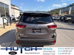 2019 Highlander Thumbnail 4