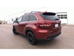 2019 Highlander Thumbnail 6