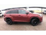 2019 Highlander Thumbnail 9