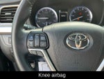 2019 Highlander Thumbnail 28