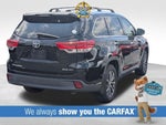 2017 Highlander Thumbnail 1