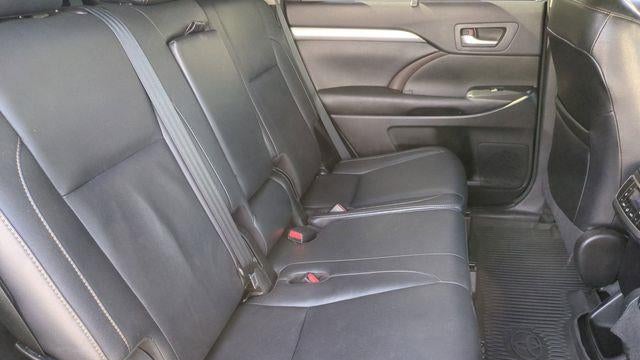 2018 Toyota Highlander SE