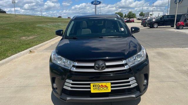 2018 Toyota Highlander SE