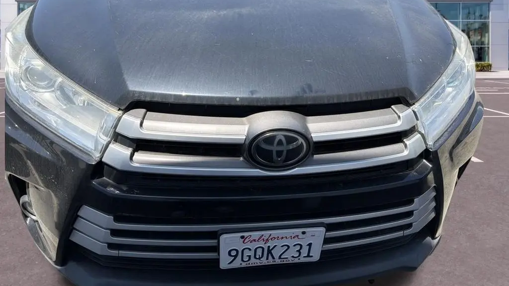 2018 Toyota Highlander SE