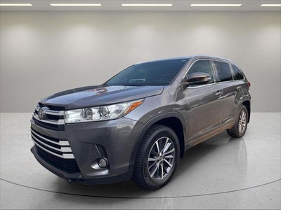 2018 Toyota Highlander AWD XLE 4DR SUV