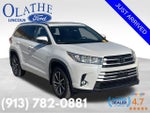 2018 Highlander Thumbnail 3