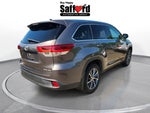 2019 Highlander Thumbnail 9