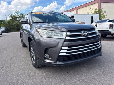 2019 Toyota Highlander AWD XLE 4DR SUV