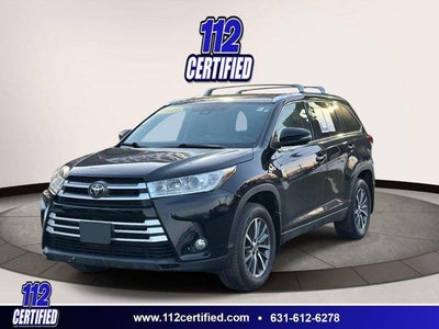 Photo of a 2019 Toyota Highlander AWD XLE 4DR SUV for sale