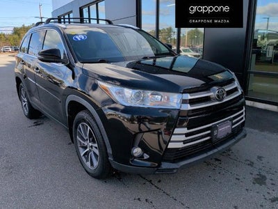 2019 Toyota Highlander AWD SE 4DR SUV