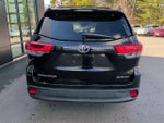 2019 Highlander Thumbnail 8