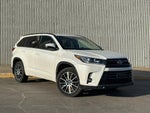 2017 Highlander Thumbnail 6